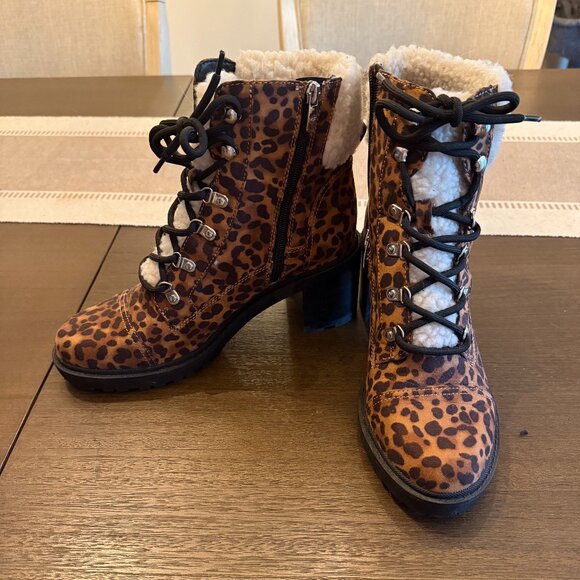 Marc Fisher Cheetah Shearling Boots Booties Sz. 9 - Picture 1 of 6